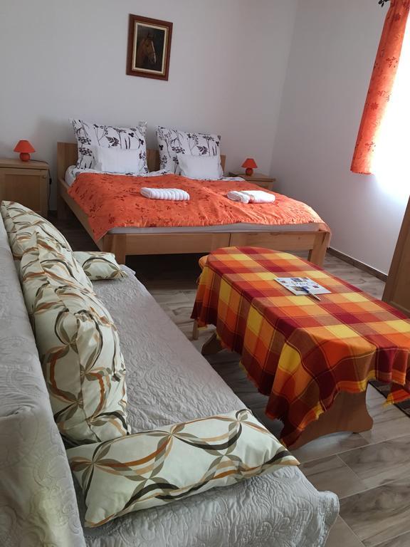 Csipke Lovaspanzio Orfű Extérieur photo